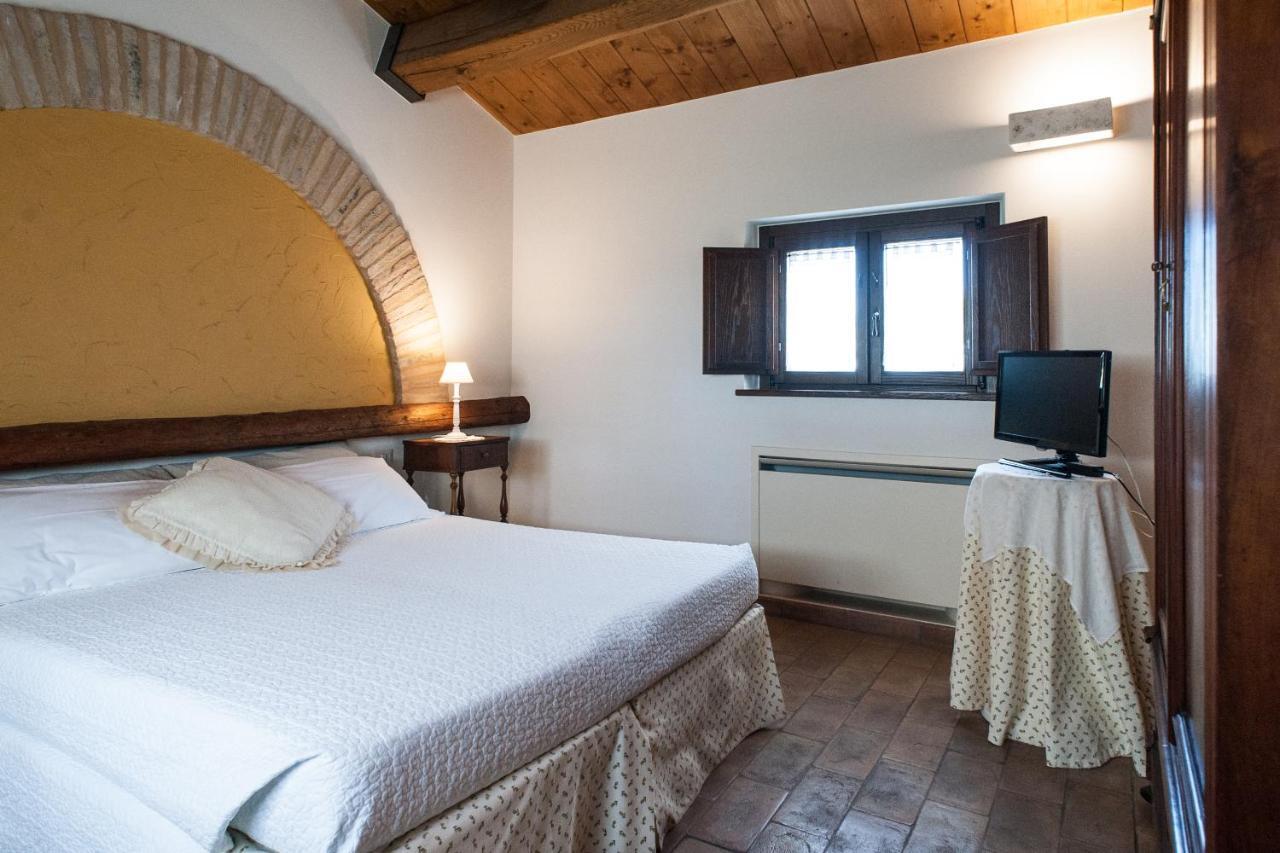 Villa Coralia Agriturismo Osimo Dış mekan fotoğraf
